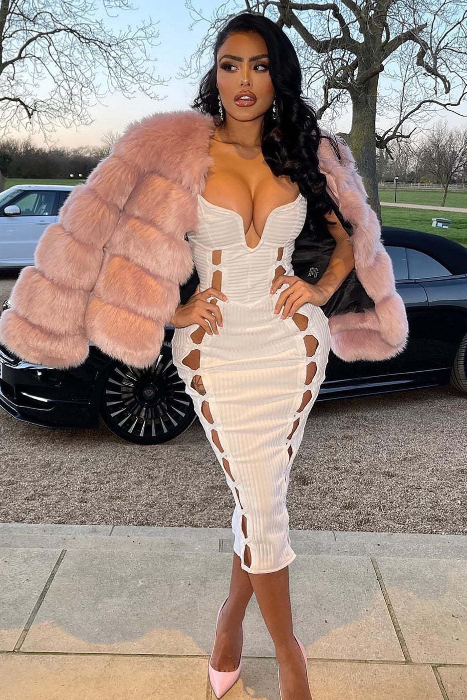 Rihanna White dress 1hundred50 Rihanna White dress 1hundred50